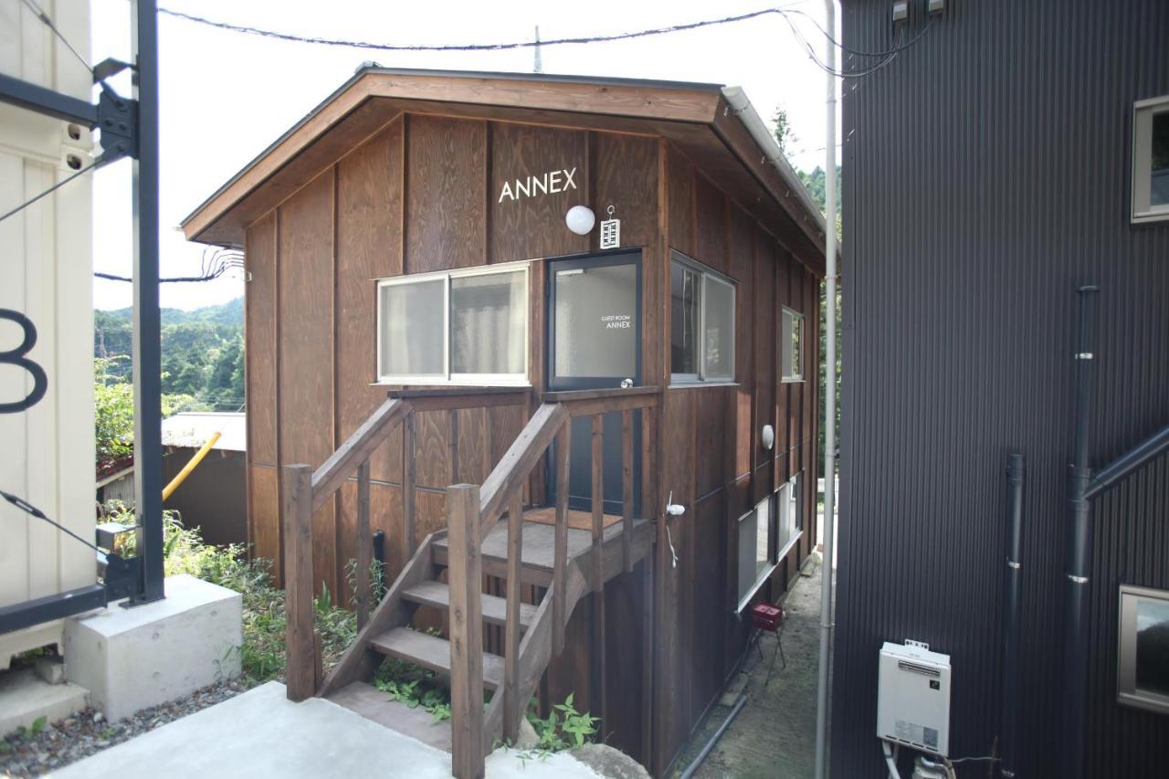 山の中の一棟貸切宿 五番地 Nambu (Yamanashi) Esterno foto